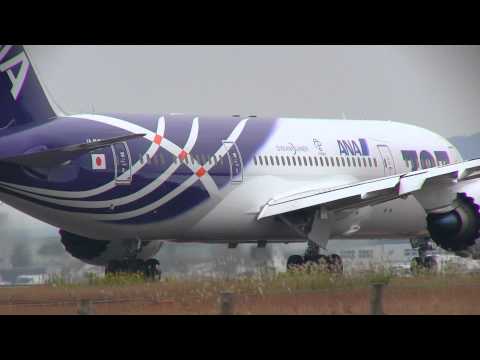 飛行機のジェットエンジン音 The sound of the Boeing 787 turbofan engine Rolls-Royce Trent 1000 ボーイング787-8