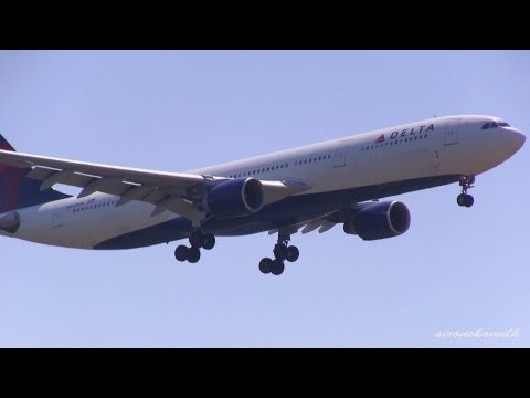 航空科学博物館 Delta Air Lines Airbus A330-300 Landing to Tokyo Narita International Airport 成田国際空港飛行機着陸