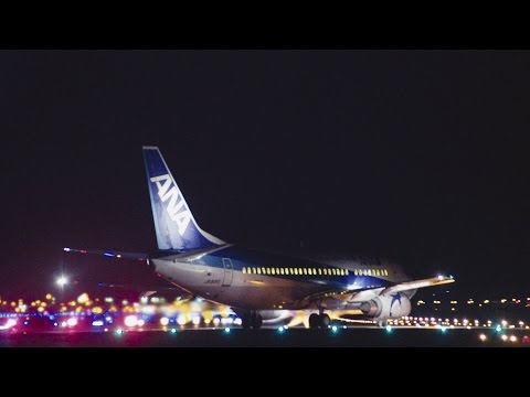 仙台空港滑走路夜景 Night View of Japan Sendai Airport | Plane Spotting 飛行機離着陸 Landing &amp; Take off