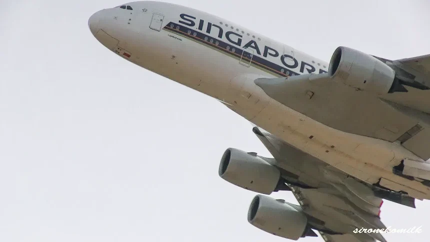 Singapore Airlines Airbus A380-800 9V-SKG Take off from Narita International Airport