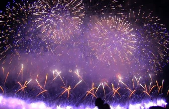 Akagawa Fireworks Festival 2012 | Tsuruoka, Yamagata Japan