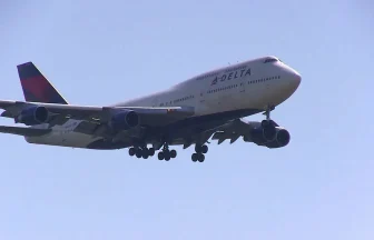 Delta Air Lines Boeing 747-400 N666US landing to Tokyo Narita International Airport